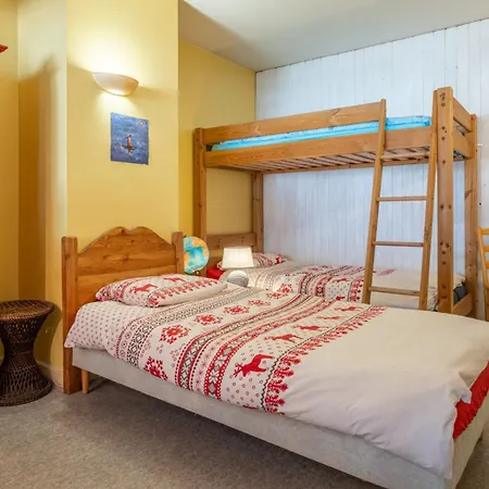 In The Center Of With Views Of Mont Blanc Appartamento