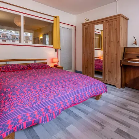 Appartamento In The Center Of With Views Of Mont Blanc *