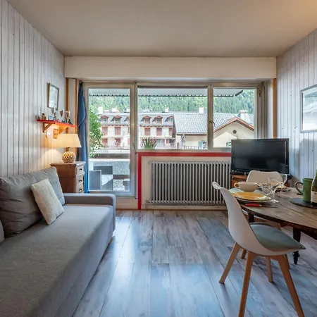 Apartment In The Center Of With Views Of Mont Blanc Chamonix