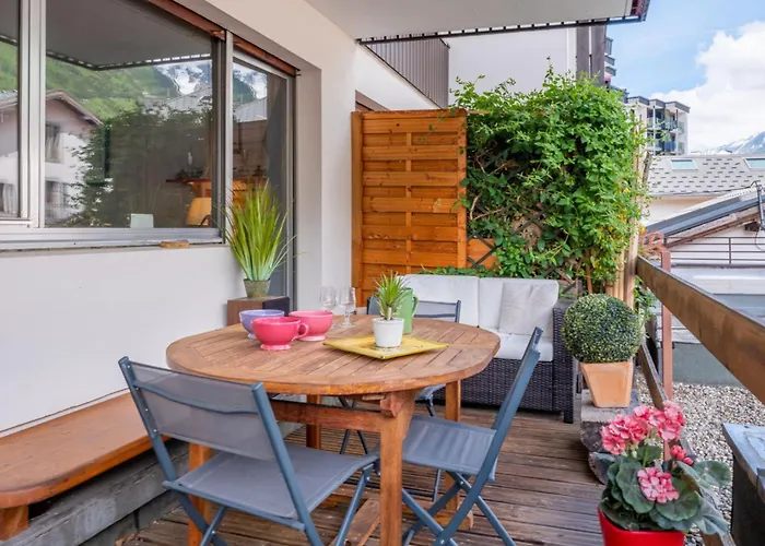 In The Center Of With Views Of Mont Blanc Chamonix