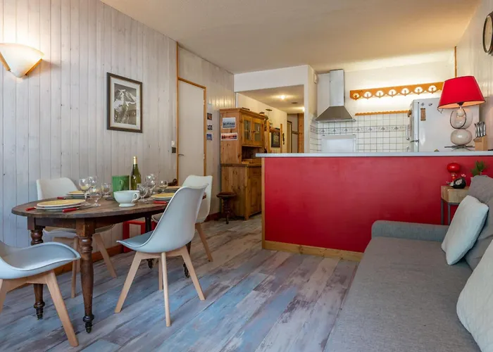 In The Center Of With Views Of Mont Blanc * Chamonix