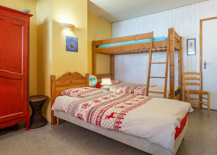 In The Center Of With Views Of Mont Blanc * Chamonix